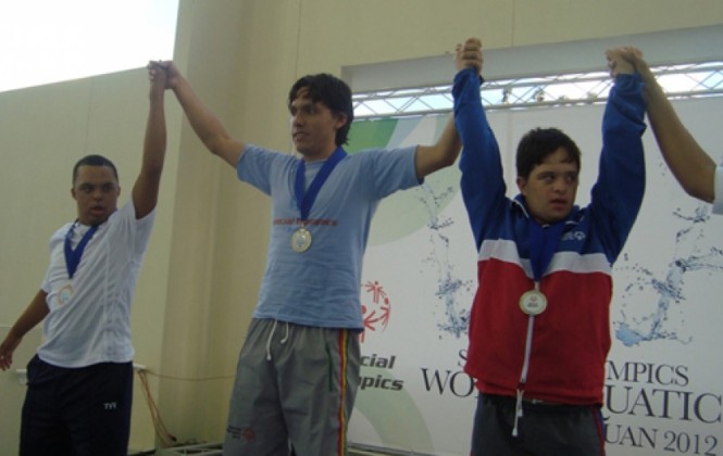 Atletas bolivianos en el mundial de Natación: Special Olympics