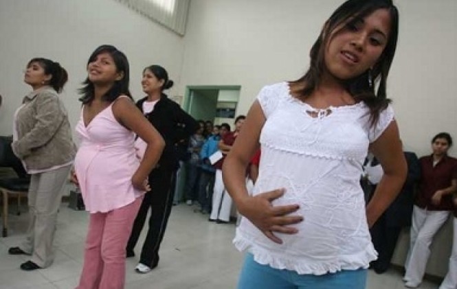 En Bolivia Cada Día Se Embarazan 246 Adolescentes Lo Que