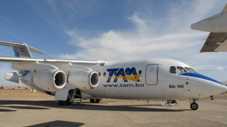 Aeronave del TAM en aeropuerto. Foto: TAM