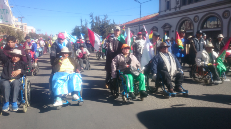 Los discapacitados a su arribo a La Paz en abril. Fotos: María Angélica Michel/ANF