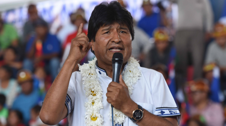 Evo Morales inauguró y clausuró el congreso masista en el que se decidió su postulación. Foto: ABI