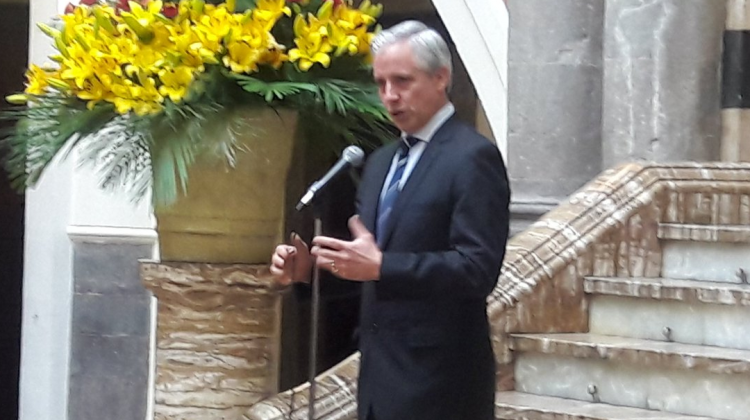 García Linera dio conferencia de prensa este miércoles en el Palacio de Gobierno. Foto: Twitter de la Vicepresidencia