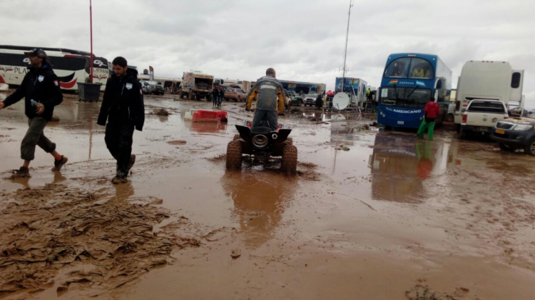 Las condiciones en las que quedó el vivac de Oruro por las lluvias.    Foto: @Prensa_Palacio