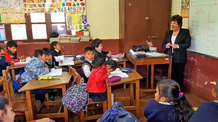 Estudiantes pasan clases. Foto: Correo del Sur