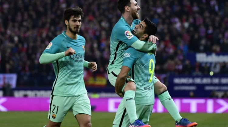 Messi y Suárez celebran un gol del FC Barcelona.