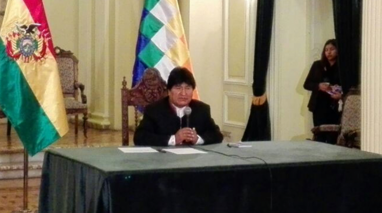 Evo Morales en conferencia de prensa.