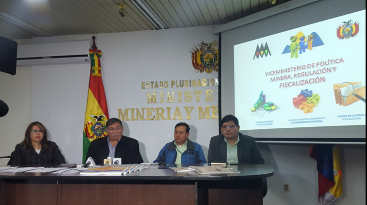 Conferencia de prensa del Viceministerio de Política Minera. Foto: ANF