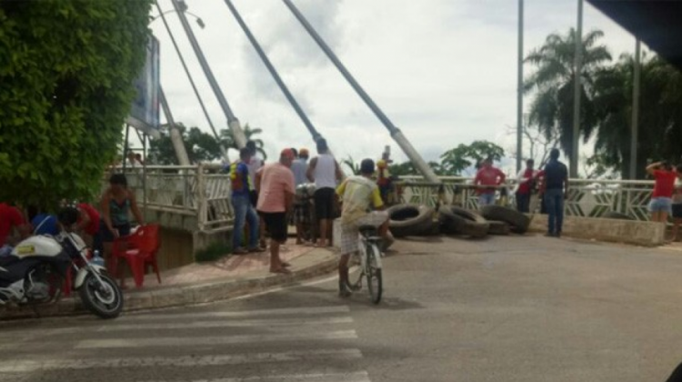 Desbloquean puente internacional que une Cobija - Bolivia con Brasil. Foto: mundoaguaysaneamiento.net