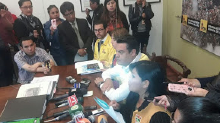 Luis Revilla y Soledad Chapetón, alcaldes de La Paz y El Alto.