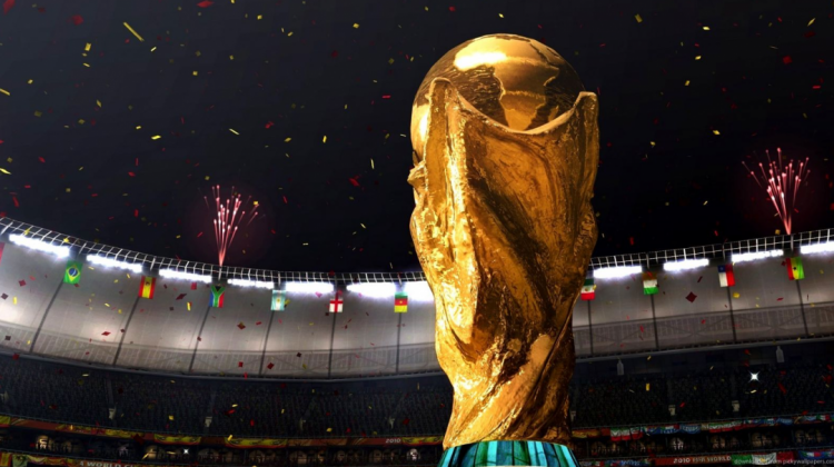 El ansiado trofeo que muchas selecciones de fútbol del mundo sueñan con levantar.