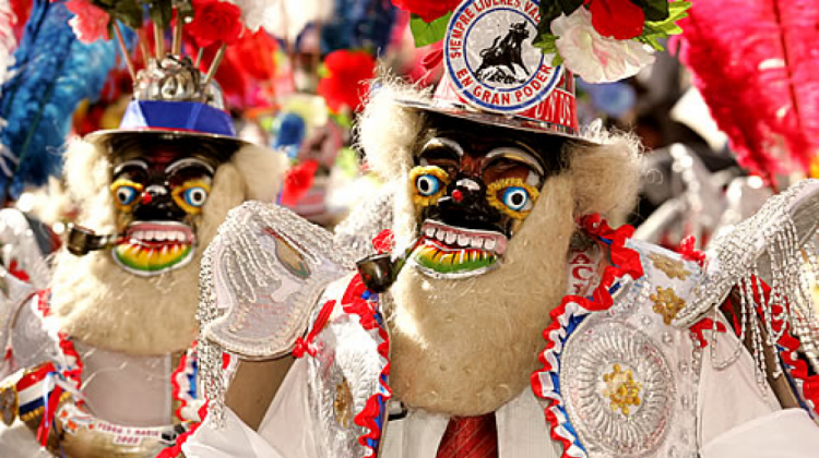 La danza de la morenada es muy tradicional en la festividad del Gran Poder.