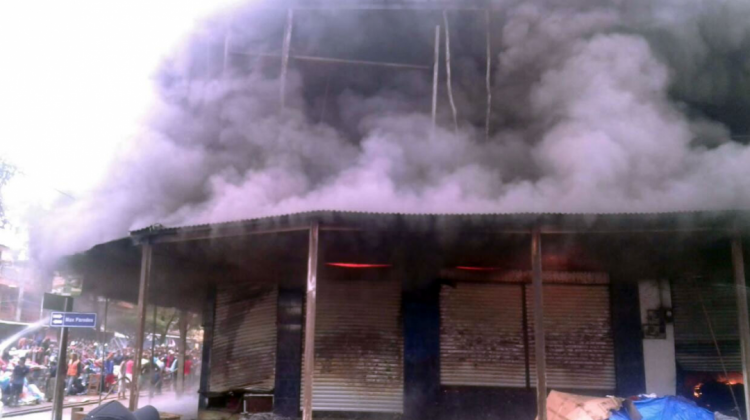 El incendio de gran magnitud en Guayaramerín. Foto: Rebeca Nogales.