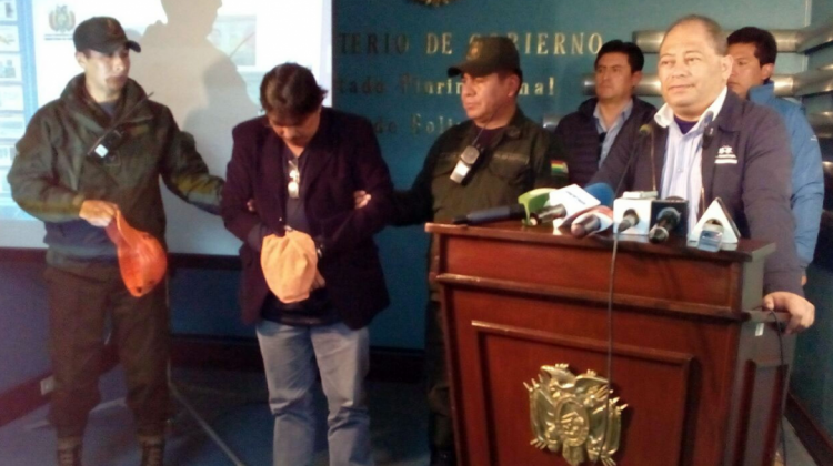 Ministerio de Gobierno presentó al primer y principal acusado de este nuevo caso. Foto: @MindeGobierno