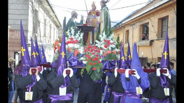 Procesión del “Santo Sepulcro” . Foto: El Diario