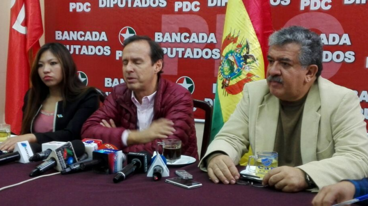 El expresidente Jorge Quiroga en declaraciones a los medios este jueves. Foto: ANF