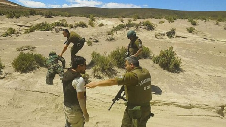 Bolivianos detenidos en Chile
