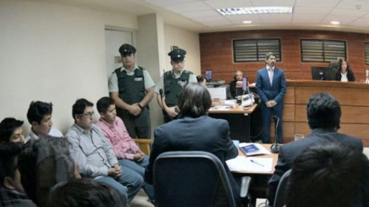 Los bolivianos en el juicio del 21 de junio. Foto: Archivo