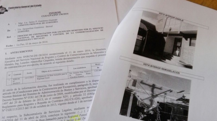 Documentos sobre la compra de un bien inmueble en Potosí. Foto: ANF