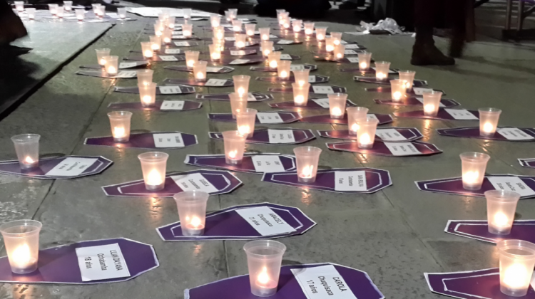 Activistas recuerdan a las mujeres muertas por feminicidio/ Foto: ANF