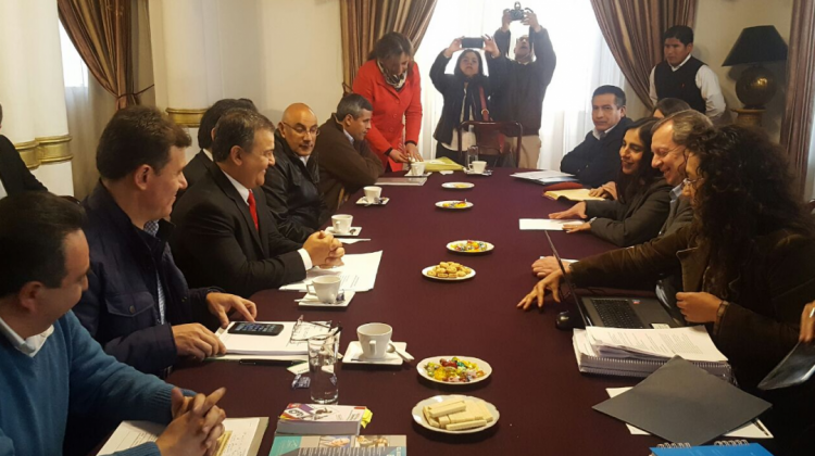 Reunión de la dirigencia de los empresarios con los presidentes de las Cámaras de la ALP. Foto: ANF