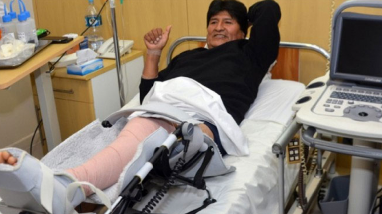 Evo Morales después de su operación del año pasado. Foto de archivo: ABI.