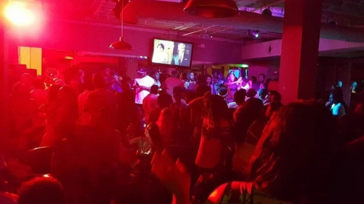 Imagen de archivo del local "Power Ultra Lounge", donde anoche se registró el tiroteo. Foto: Clarín.