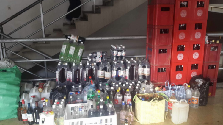 Los productos decomisados por el municipio paceño. Foto:ANF