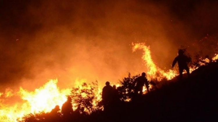 Incendio en el Parque Nacional Tunari . Foto: Los Tiempos