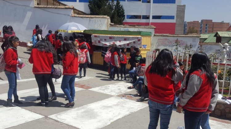 Estudiantes del Instituto Americano de La Paz. Foto: ANF