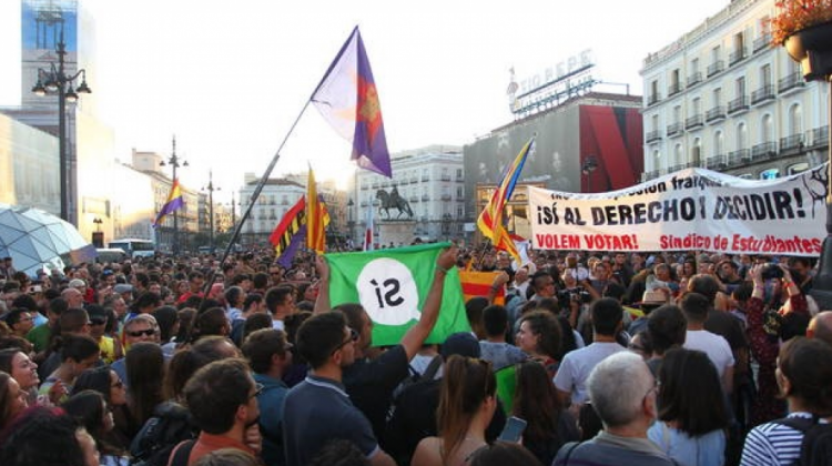 Concentración en Cataluña. Foto: 20M Madrid