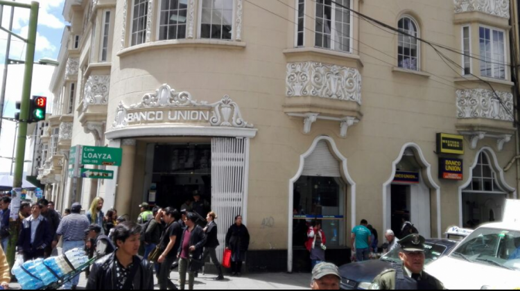 El edificio del Banco Unión en la ciudad de La Paz. Foto: ANF