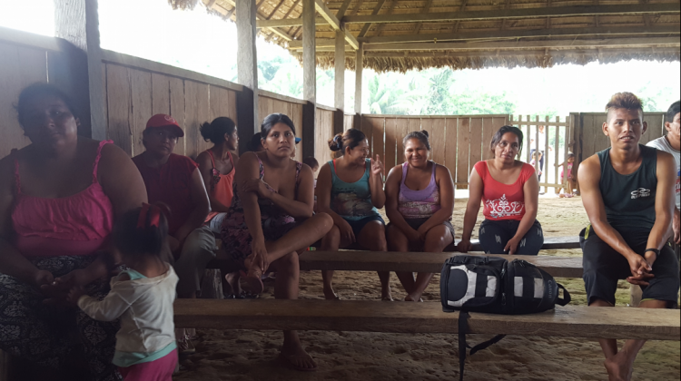 Comunidad Tacana II en reunión. Foto archivo ANF