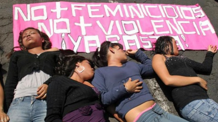 Protesta contra los feminicidios . Foto: Archivo