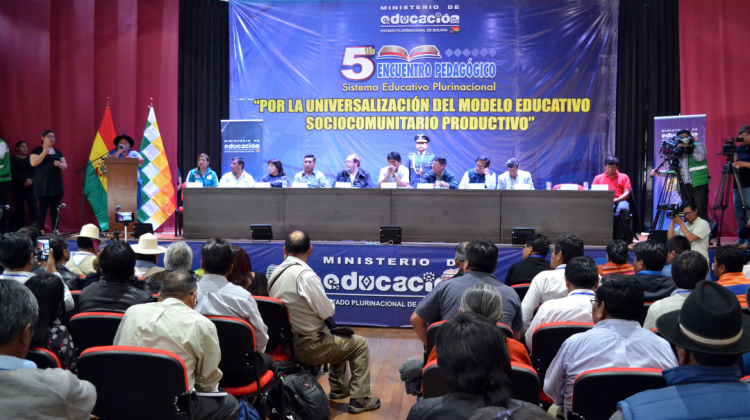 Presidente Evo Morales inaugura el V Encuentro Pedagógico. Foto: Abi