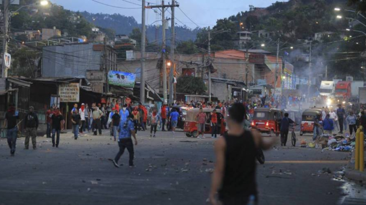 Manifestaciones del viernes en Tegucigalpa . Foto: Gustavo Amador/Atlas