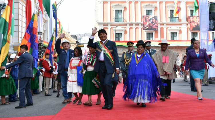 El presidente Evo Morales asiste a la Sesión de Honor de la Asamblea Legislativa. Foto: Senado