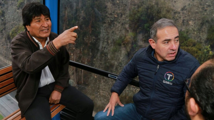Evo Morales y César Dockweiler en la inspección de la Línea Blanca y un tramo de la Línea Celeste. Foto: @CesarDockweiler.
