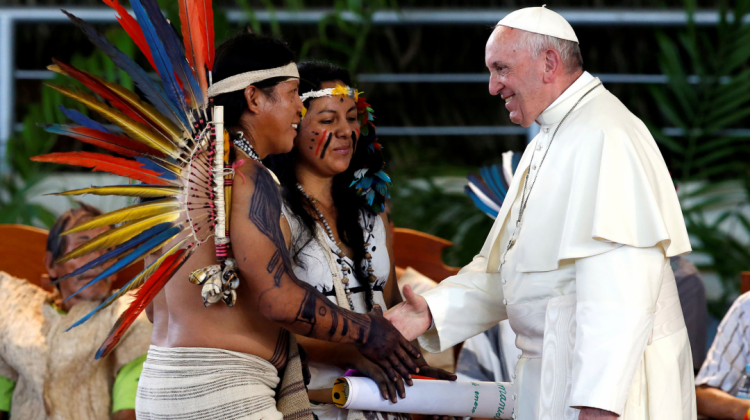 Papa Francisco de visita en la selva peruana. Foto: Infobae