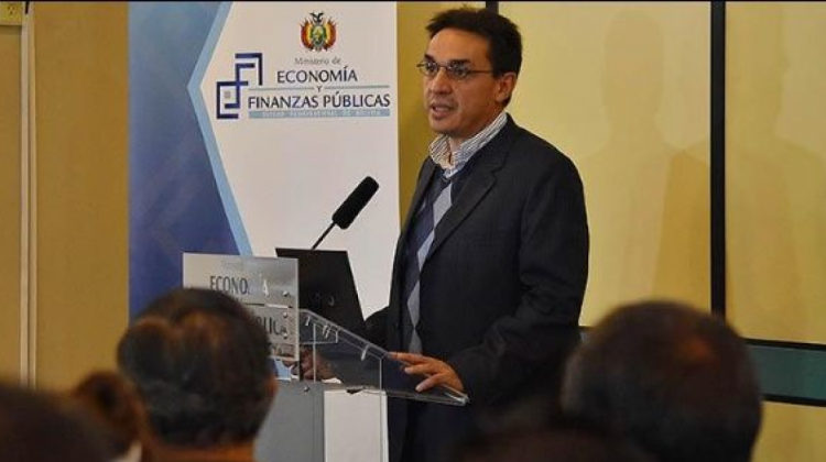 Mario Guillén, ministro de Economía. Foto: El Deber