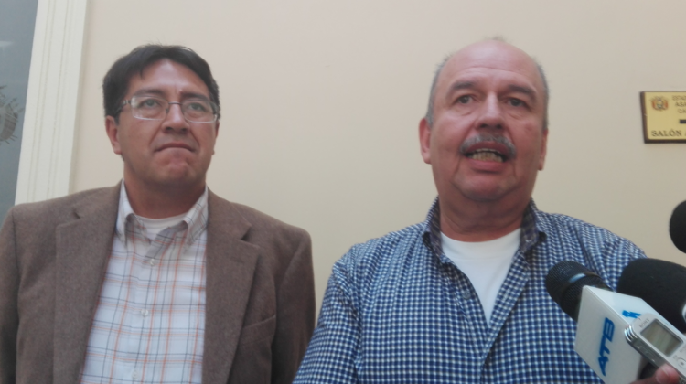 El diputado Gonzalo Barrientos y el senador Arturo Murillo. Foto: ANF