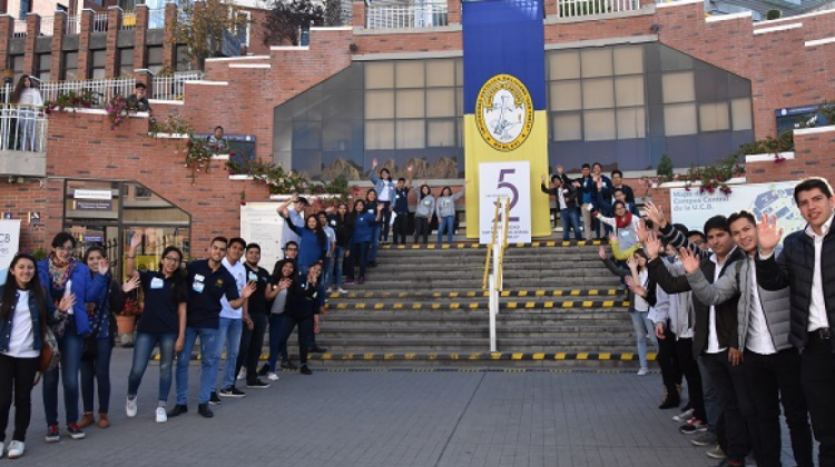 Estudiantes de la Universidad Católica Boliviana en La Paz.  Foto:UCB