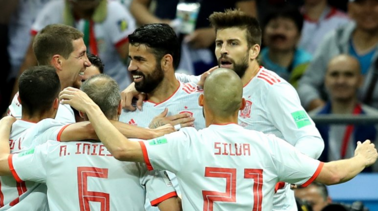 La selección española celebra el gol de Diego Costa.    Foto: @fifaworldcup_es