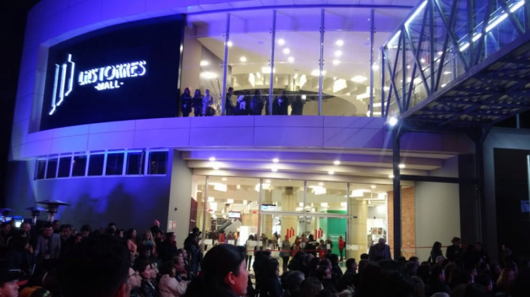 Las Torres Mall anoche en su inauguración. Foto: ANF