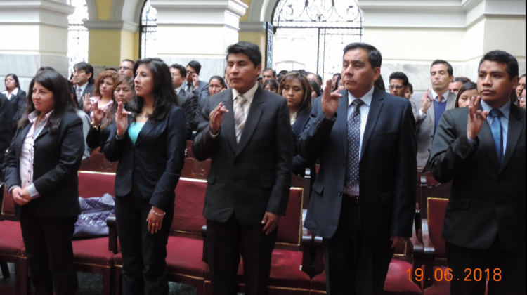 Toman juramento a nuevos abogados. Foto: MJyTI.