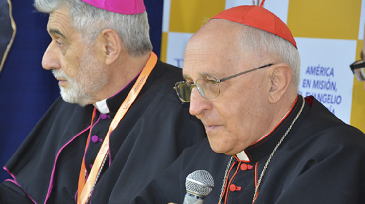 El cardenal Fernando Filoni durante el V Congreso Americano Misionero (VCAM).  Foto: vcambolivia.com