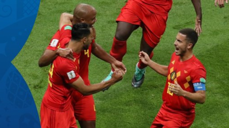 La selección belga festeja uno de los tantos de la victoria 2-1 sobre Brasil.  Foto: @fifaworldcup_es