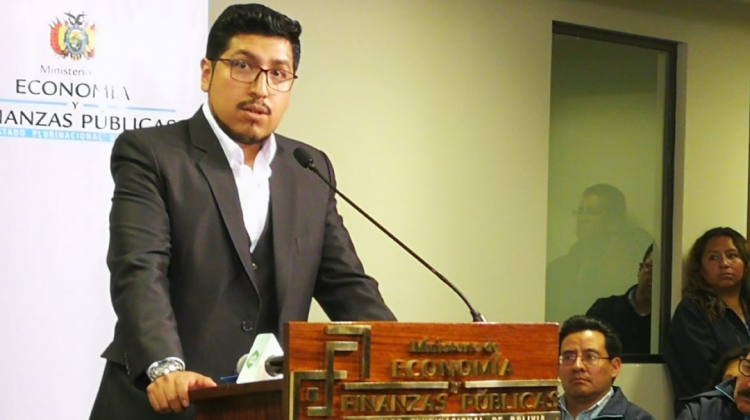 Omar Yujra, nuevo Viceministro de Pensiones y Servicios Financieros. Foto: Ministerio de Economía