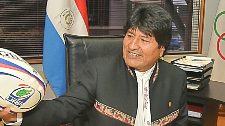 Evo Morales en su visita a Paraguay. Foto: ABI.