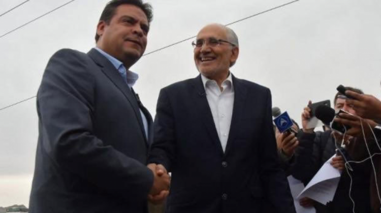 Luis Revilla y Carlos Mesa firmaron un acuerdo político. Foto: @carlosdmesag