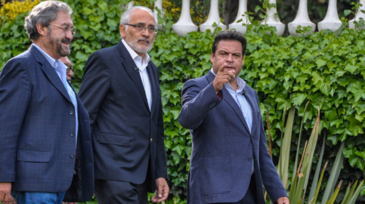 Carlos Mesa y Luis Revilla. Foto: Alcaldía